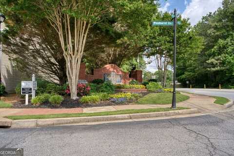 1207 Penhurst, Lawrenceville, GA 30043
