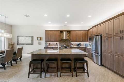 28648 Lobos, BONITA SPRINGS, FL 34135