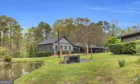 6585 QUEEN MILL, Mableton, GA 30126