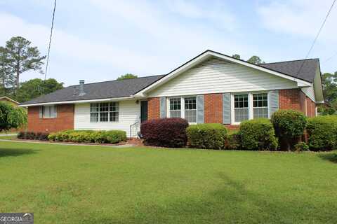 1120 4th, Eastman, GA 31023
