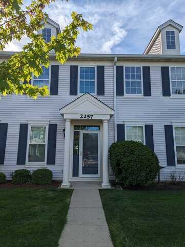 2257 Georgetown Circle, Aurora, IL 60503
