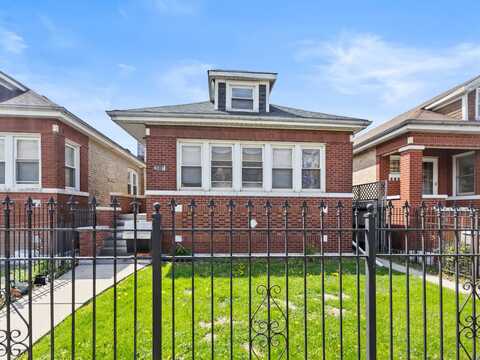 2516 N Keeler Avenue, Chicago, IL 60639