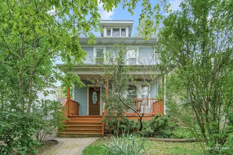 827 Spring Street, Aurora, IL 60505