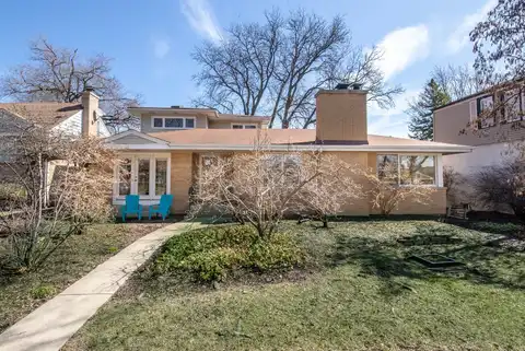 8029 N Kedvale Avenue, Skokie, IL 60076