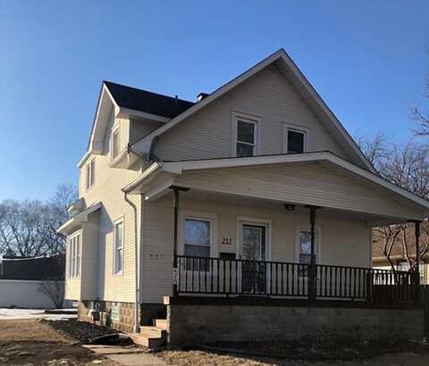 257 S Alma Avenue, Kankakee, IL 60901