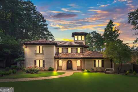 130 Woodlawn, Marietta, GA 30067