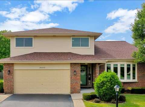 19252 Thornham Lane, Mokena, IL 60448