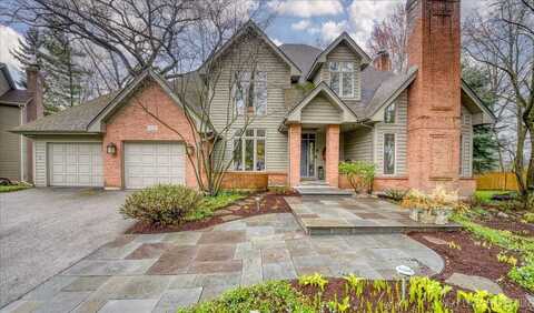 328 Royce Woods Court, Naperville, IL 60565