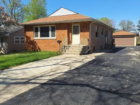 122 N Addison Road, Villa Park, IL 60181