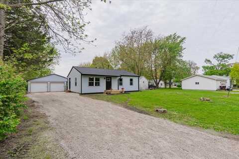 403 S Buchanan Street, Heyworth, IL 61745