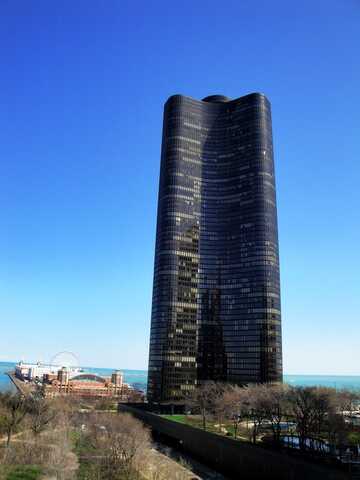 505 N Lake Shore Drive, Chicago, IL 60611