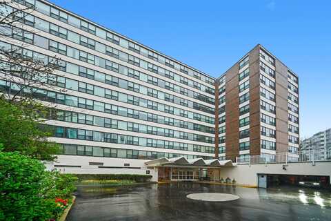 1616 Sheridan Road, Wilmette, IL 60091
