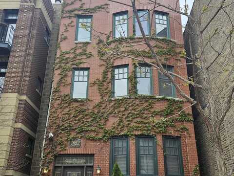 1852 N HALSTED Street, Chicago, IL 60614