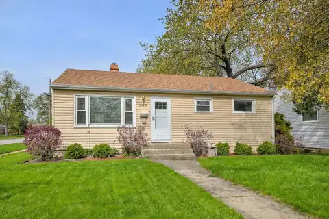 202 N Marion Avenue, Bartlett, IL 60103