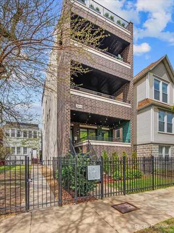 3414 N SEMINARY Avenue, Chicago, IL 60657