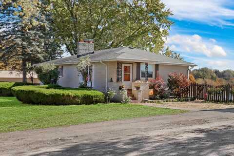 22345 W North Avenue, Antioch, IL 60002