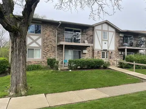 9s110 Lake Drive, Willowbrook, IL 60527