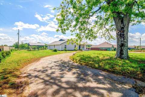 583 Berry Road, Boiling Springs, SC 29316