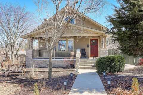 405 Singer Avenue, Lemont, IL 60439