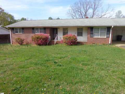 8 Champlain Drive, Greenville, SC 29611
