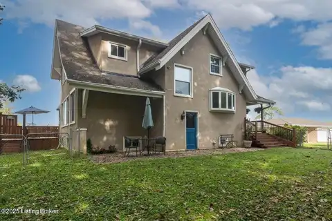 4618 River Front Dr, Louisville, KY 40216