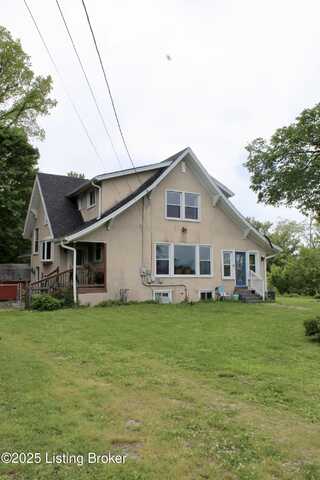 4618 River Front Dr, Louisville, KY 40216