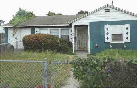 168 Lark Street, Oxnard, CA 93033