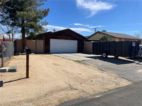 6385 Balboa Avenue, Yucca Valley, CA 92284