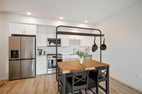 2475 Victoria Crossing Avenue, San Luis Obispo, CA 93401
