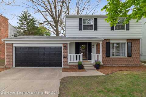 2420 Heights Avenue, Lansing, MI 48912