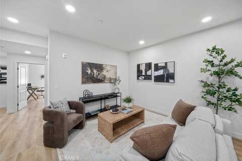2475 Victoria Avenue, San Luis Obispo, CA 93401