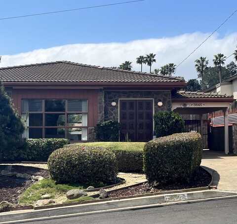 3845 John Street, San Diego, CA 92106