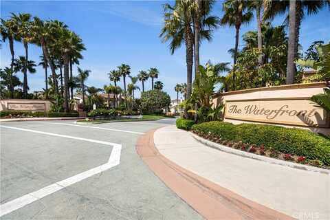 21320 Veleta Circle, Huntington Beach, CA 92648
