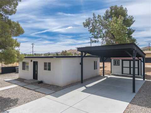 55621 Navajo Trail, Yucca Valley, CA 92284