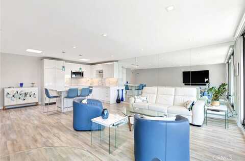 383 Bay Shore Ave., Long Beach, CA 90803