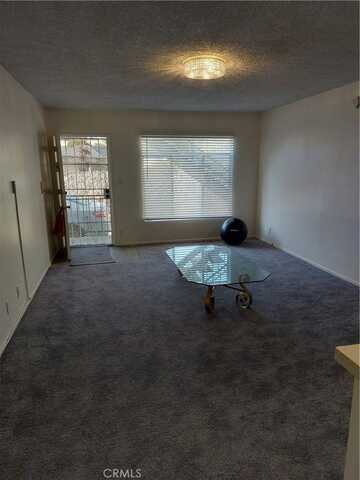 1891 BUCKINGHAM Road, Los Angeles, CA 90019