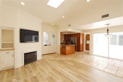 385 Avenida Castilla, Laguna Woods, CA 92637