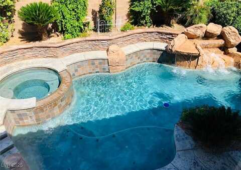 10957 Royal Highlands Street, Las Vegas, NV 89141