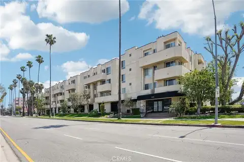 19350 Sherman Way, Reseda, CA 91335