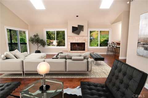 4419 Consuelo Road, Woodland Hills, CA 91364