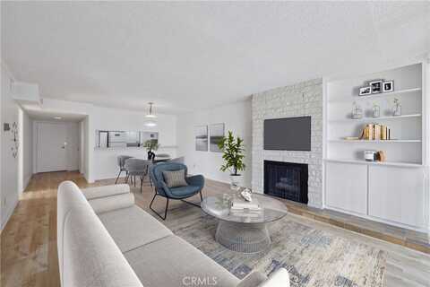 10966 Rochester Avenue, Los Angeles, CA 90024