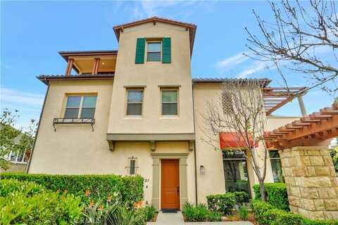 232 Village Commons Boulevard, Camarillo, CA 93012
