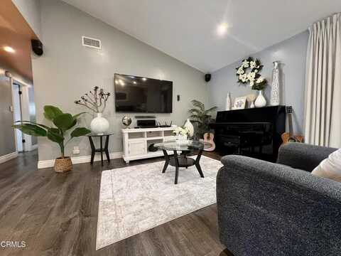 16041 Jersey Street, Granada Hills, CA 91344