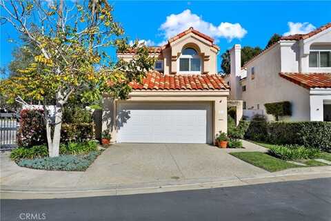 2 Cormorant Circle, Newport Beach, CA 92660