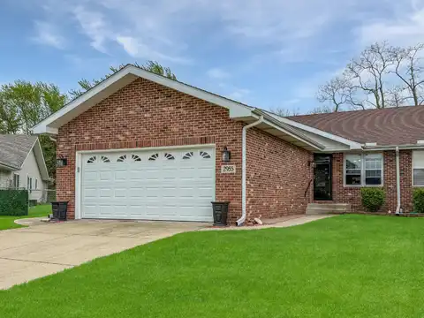 2955 Freedom Circle, Crown Point, IN 46307