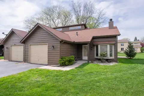 1862 Plum Court, Crown Point, IN 46307