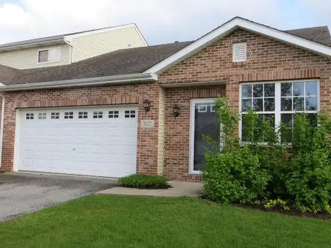 7601 E 112th Avenue, Crown Point, IN 46307
