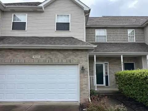 8125 Victoria Place, Crown Point, IN 46307