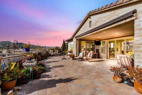 35 Cantar Street, Rancho Mission Viejo, CA 92694