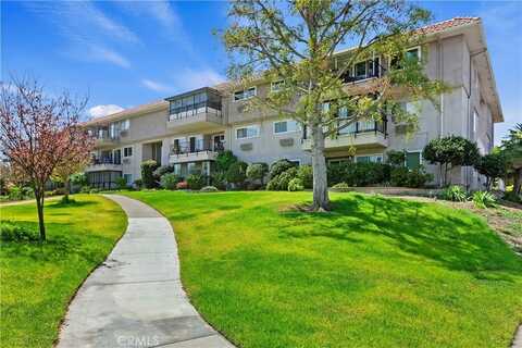2355 Via Mariposa W, Laguna Woods, CA 92637